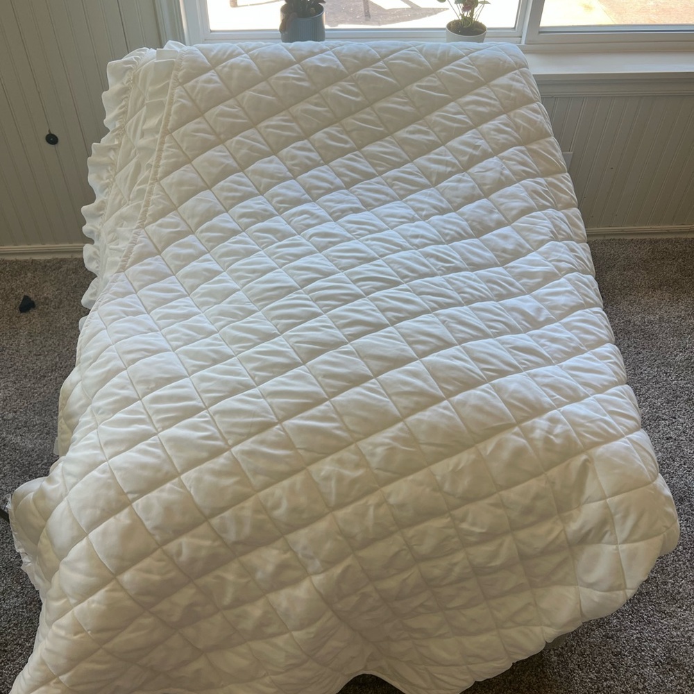 Target White Comforter - Picture 5 of 5
